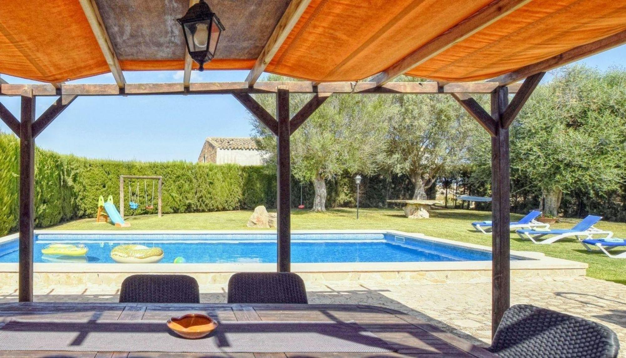 Ferienhaus Wunderschoenes In Mit Privatem Pool *